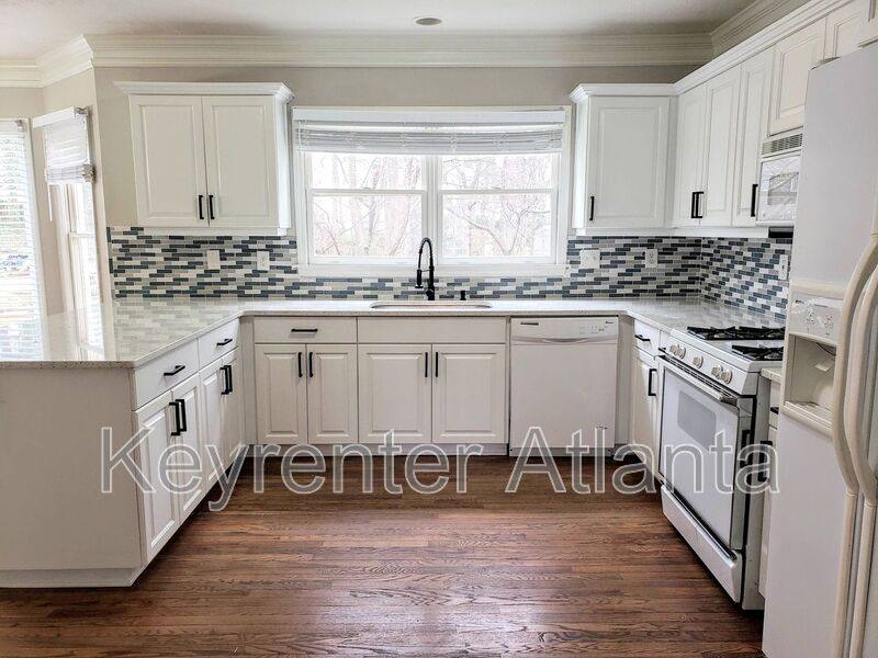 House for rent at 1352 Hearthstone Way, Acworth, GA 30102