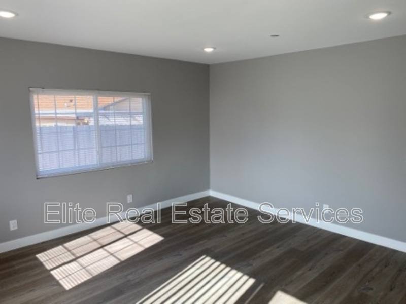 House for rent at 6375 Osler St, San Diego, CA 92111