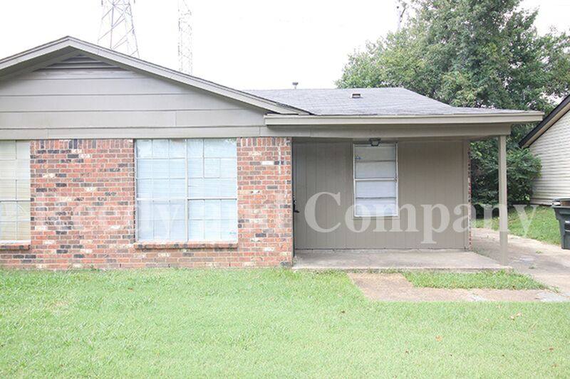 House for rent at 3385 Barbwood Dr, Memphis, TN 38118