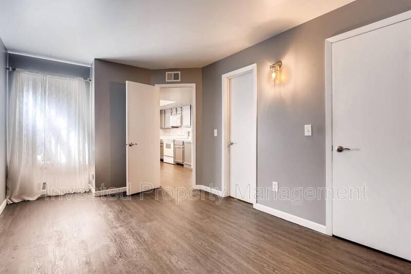 Apartment for rent at 909 S Dawson Way #13, Aurora, CO 80012
