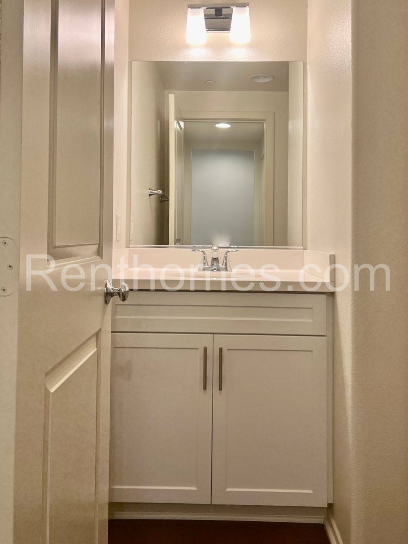 Townhouse for rent at 8862 Promenade N Place, San Diego, CA 92123