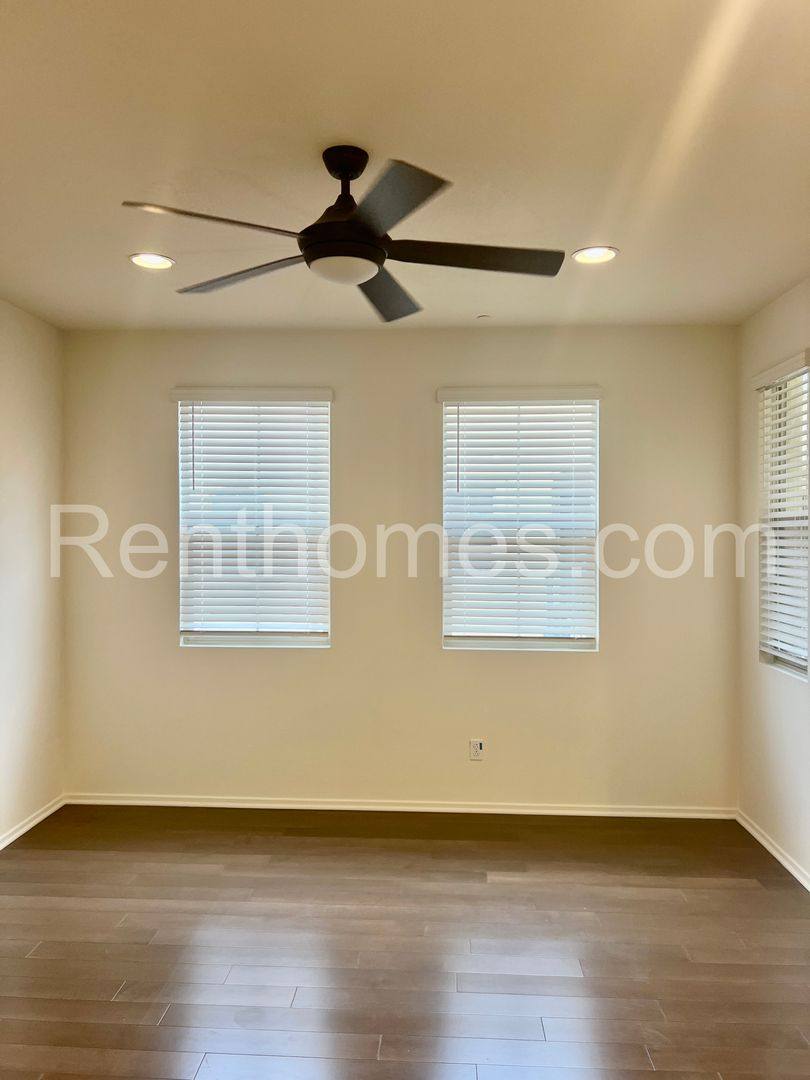 Townhouse for rent at 8862 Promenade N Place, San Diego, CA 92123
