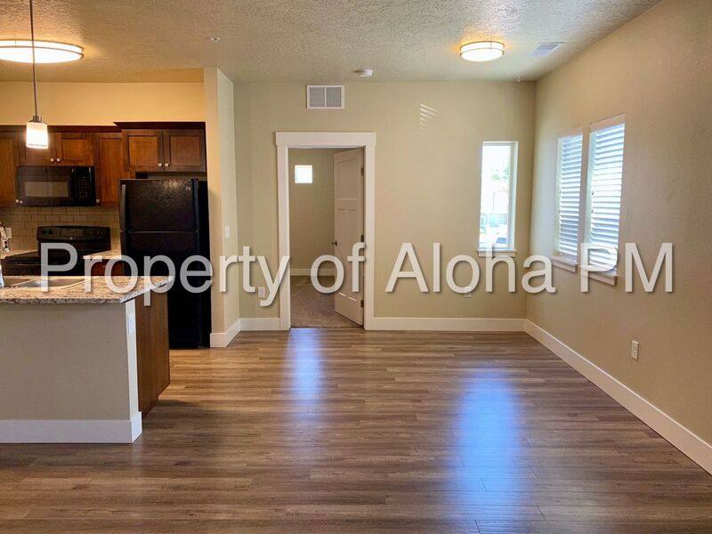 House for rent at 3566 E Grand Forest Dr #202, Boise, ID 83716