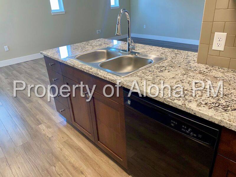 House for rent at 3566 E Grand Forest Dr #202, Boise, ID 83716