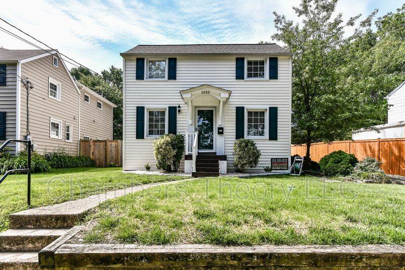 House for rent at 1033 S Edison St, Arlington, VA 22204
