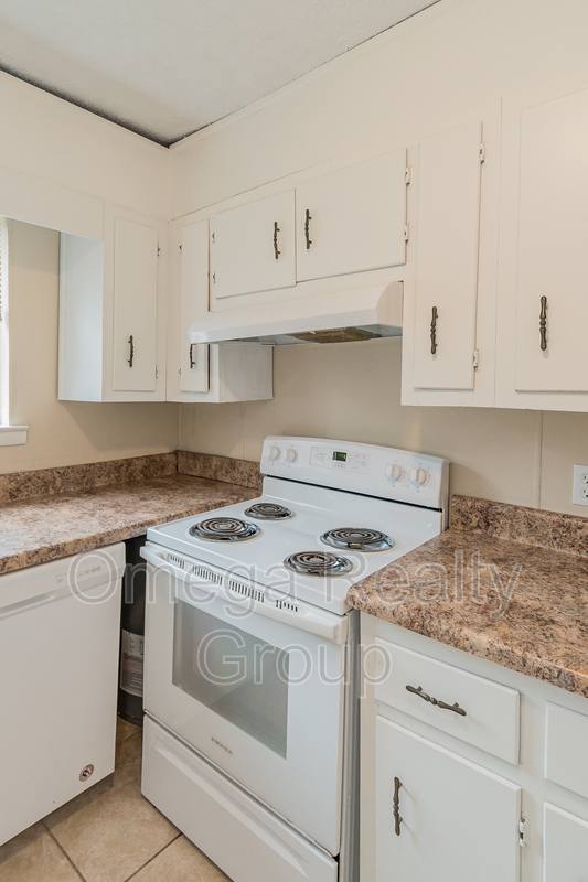 Apartment for rent at 1600 14th Ave E #29, Jasper, AL 35501