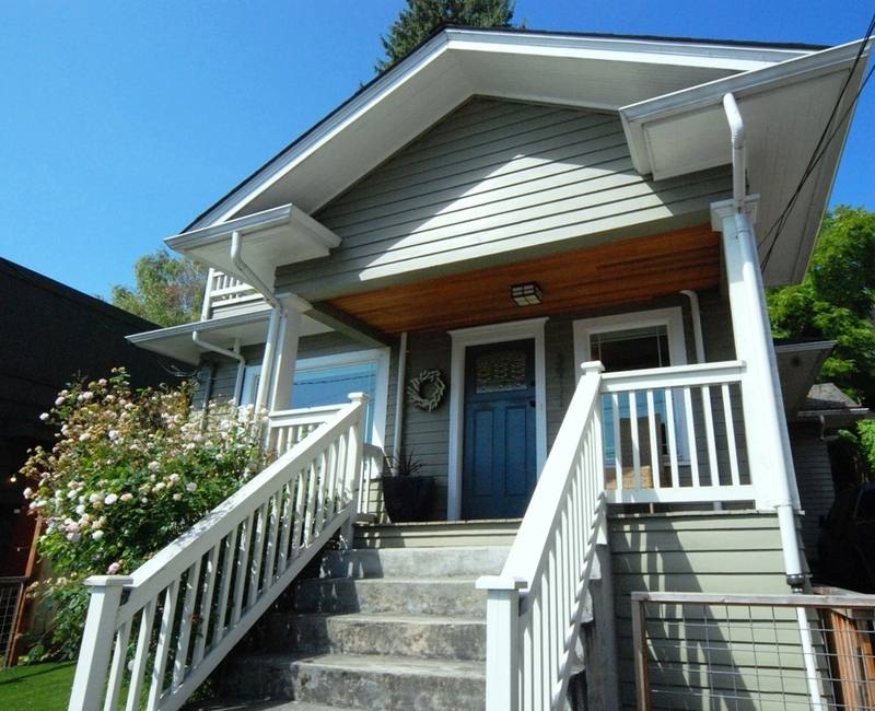 House for rent at 3911 1st Ave NE, Seattle, WA 98105