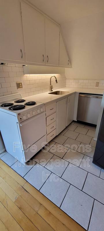 Apartment for rent at 94 N Winooski Ave #4, Burlington, VT 05401