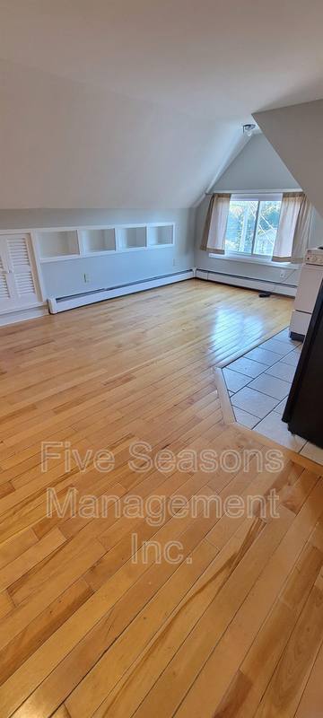 Apartment for rent at 94 N Winooski Ave #4, Burlington, VT 05401