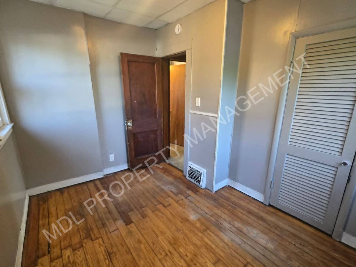 House for rent at 1715 Green St, Saginaw, MI 48602