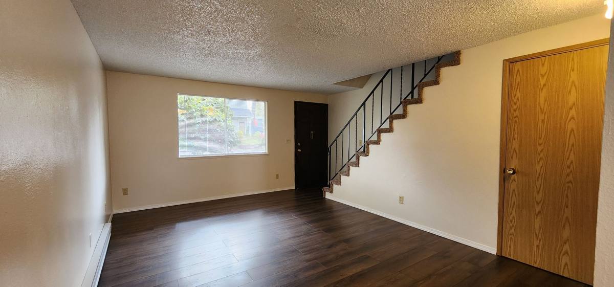 Apartment for rent at 445 SW Elm Rd, Estacada, OR 97023