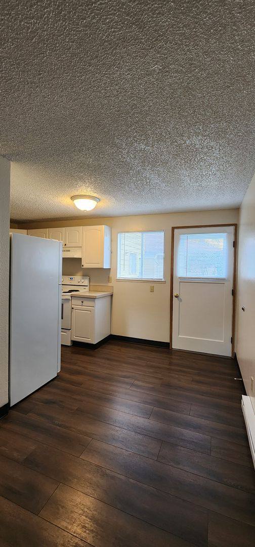 Apartment for rent at 445 SW Elm Rd, Estacada, OR 97023