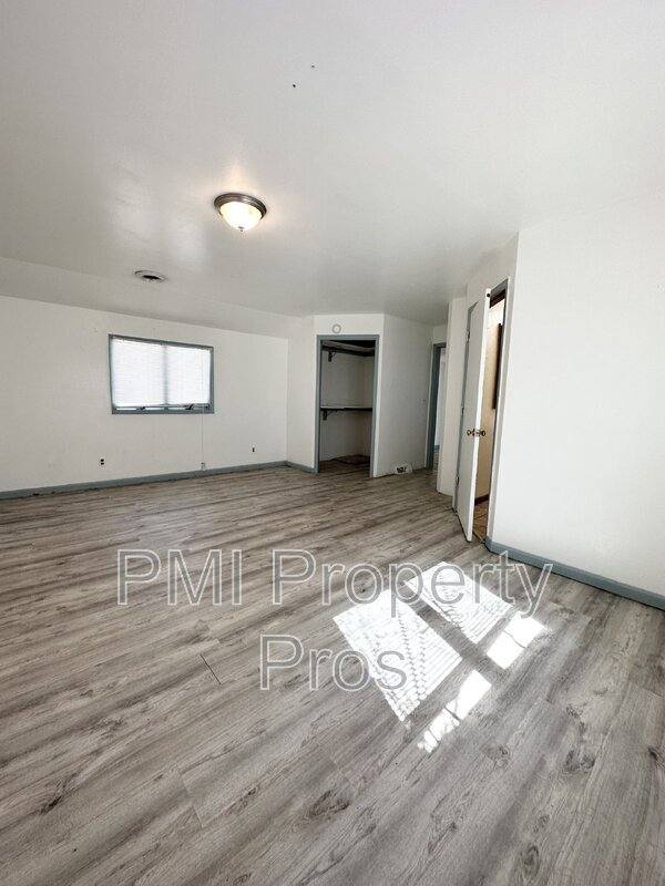 House for rent at 6762 N 52nd St, Milwaukee, WI 53223