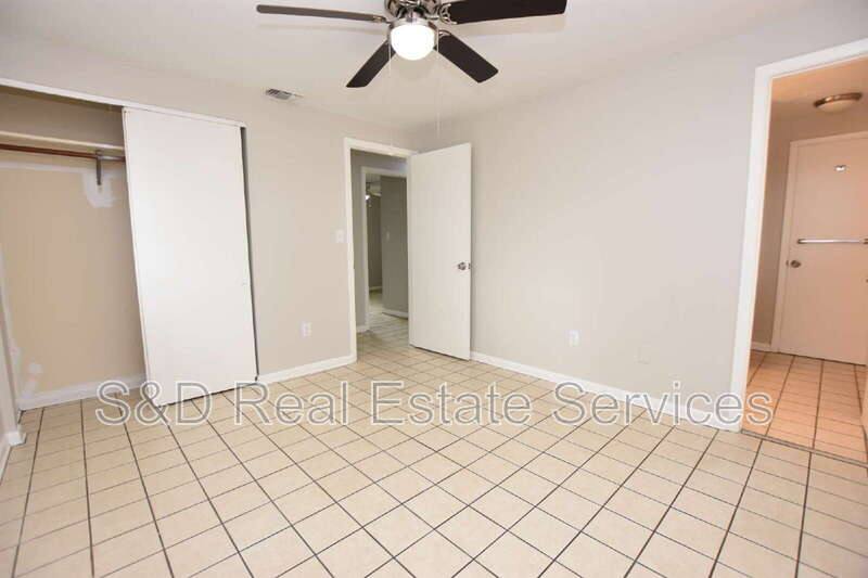 House for rent at 1424 Phyllis St, Lakeland, FL 33803