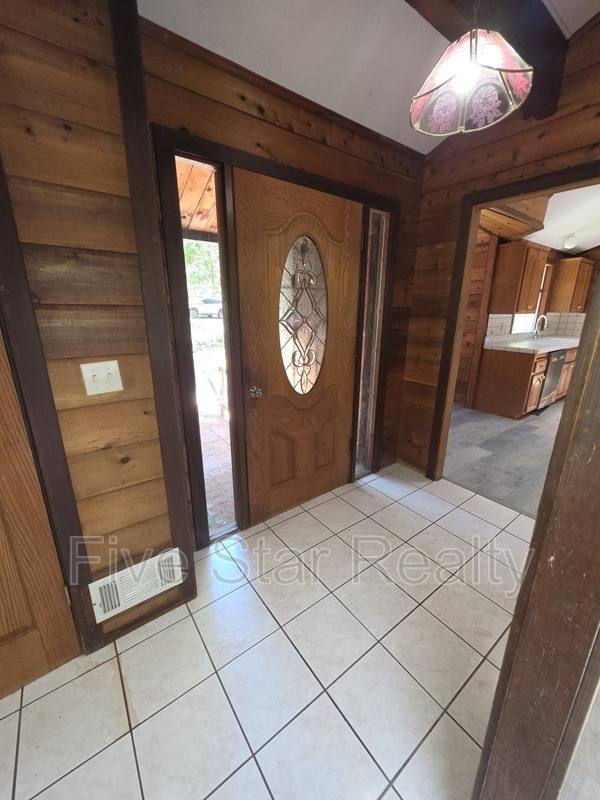 House for rent at 14975 Chattering Pines Rd, Grass Valley, CA 95945