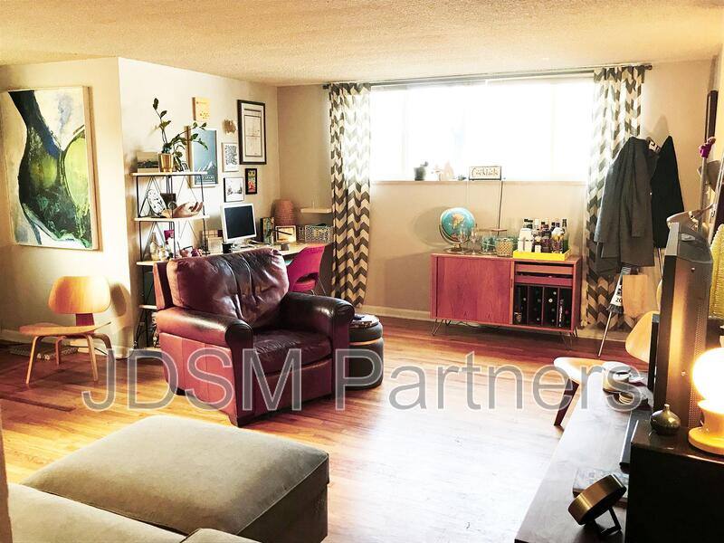 Apartment for rent at 1545 Jackson St, Denver, CO 80206