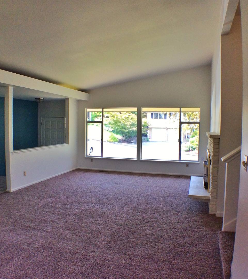 House for rent at 15220 NE 3rd Place, Bellevue, WA 98007