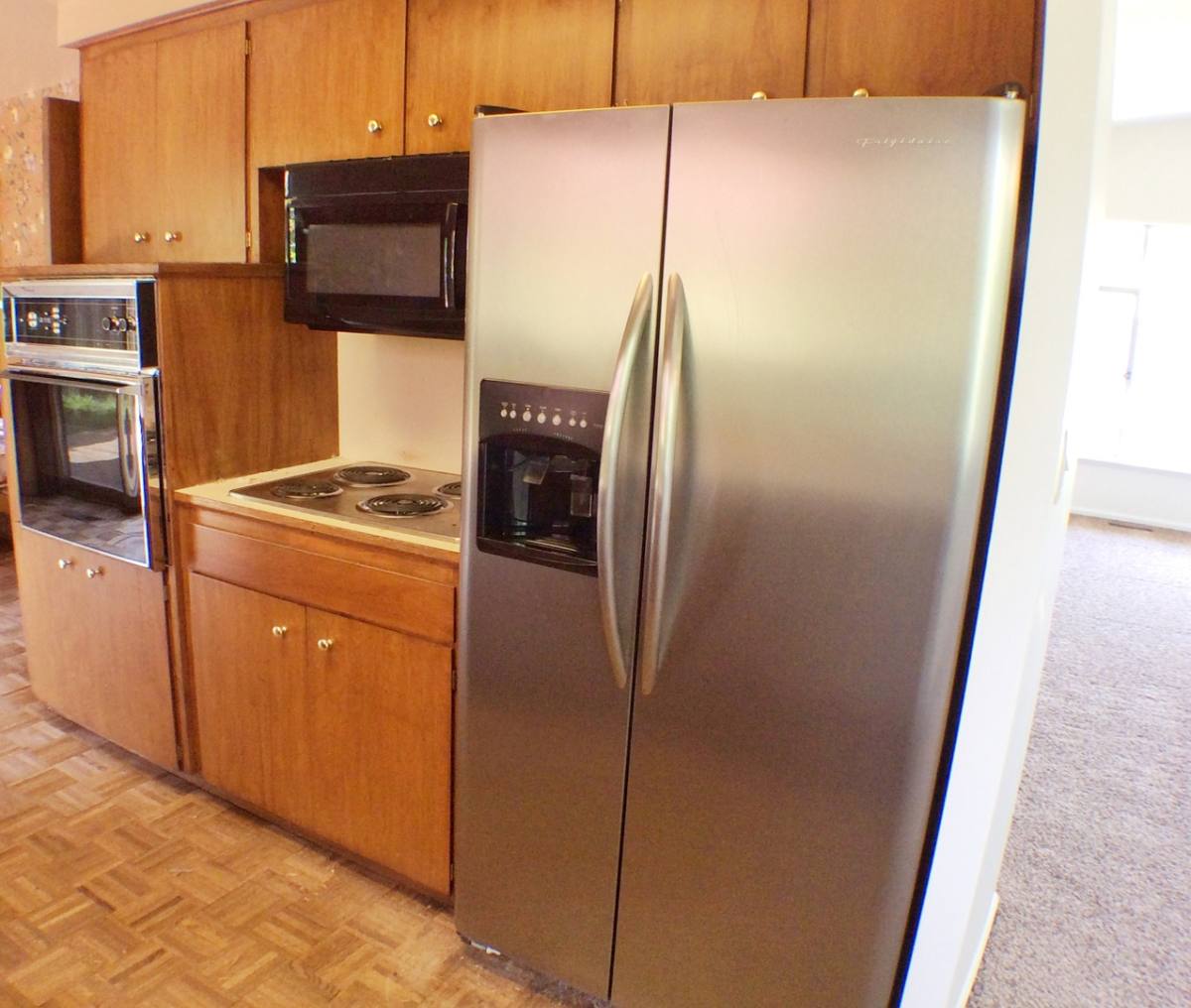 House for rent at 15220 NE 3rd Place, Bellevue, WA 98007