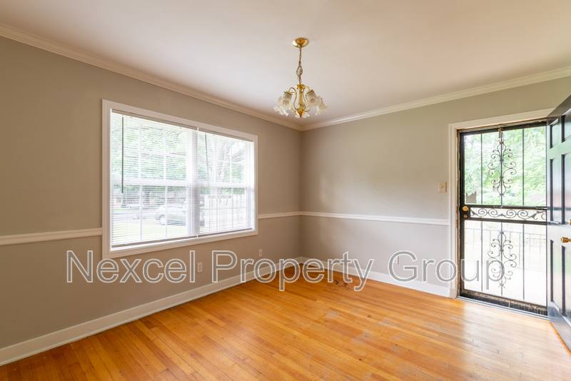 House for rent at 376 N Graham St, Memphis, TN 38117