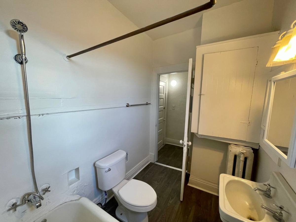Apartment for rent at 1101 W Maxwell Ave, Spokane, WA 99201