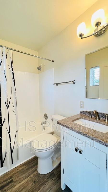Apartment for rent at 1209 George Washington Way #35, Richland, WA 99352