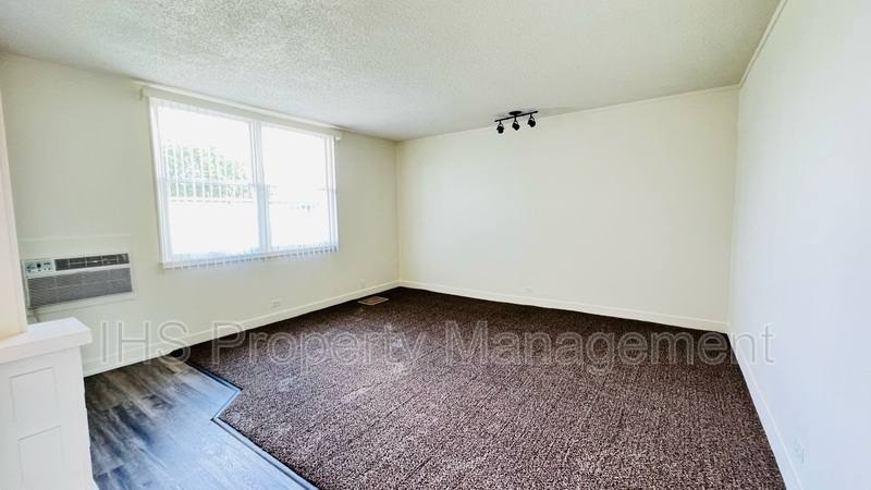 Apartment for rent at 1209 George Washington Way #35, Richland, WA 99352