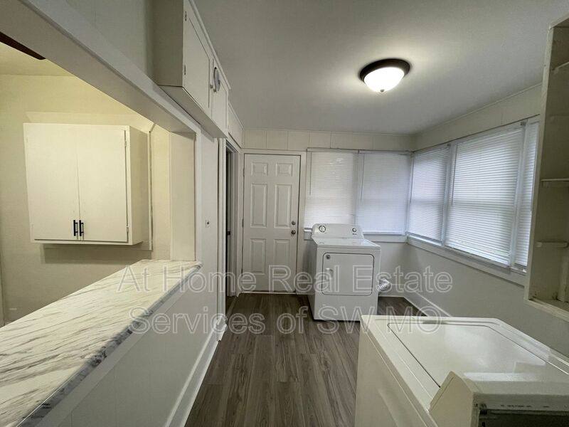 House for rent at 1200 S Jefferson, Springfield, MO 65807