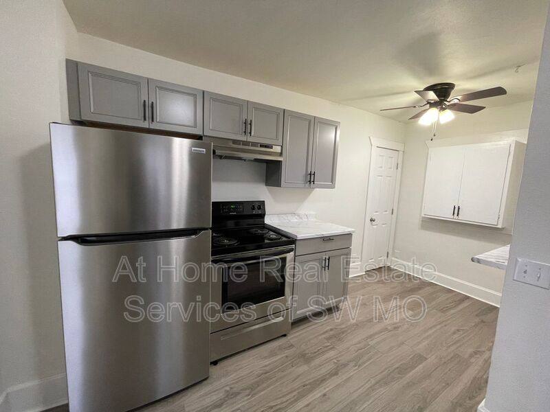 House for rent at 1200 S Jefferson, Springfield, MO 65807