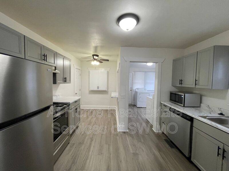 House for rent at 1200 S Jefferson, Springfield, MO 65807
