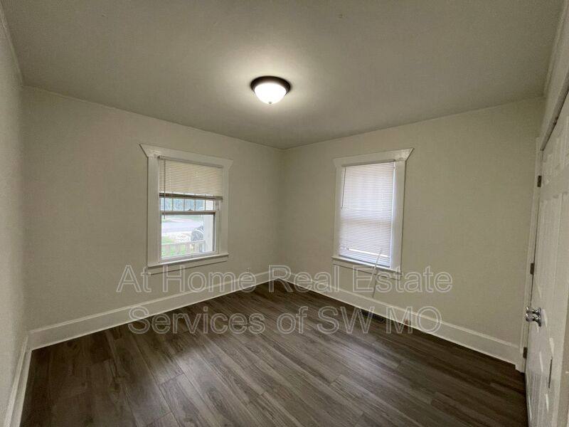 House for rent at 1200 S Jefferson, Springfield, MO 65807