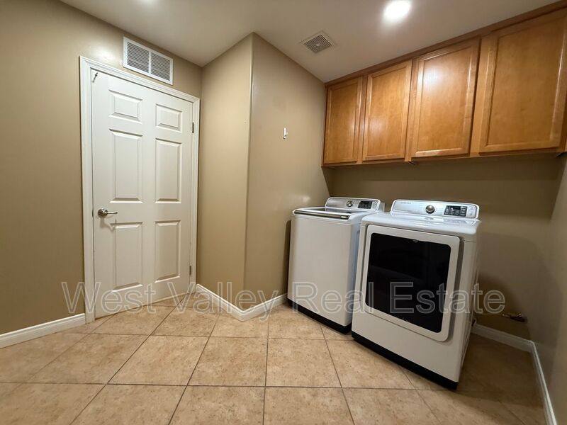House for rent at 13616 Scafell Pike St, Bakersfield, CA 93314