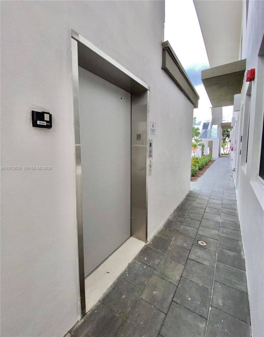 Apartment for rent at 6453 NW 102 Path #304, Miami, FL 33178