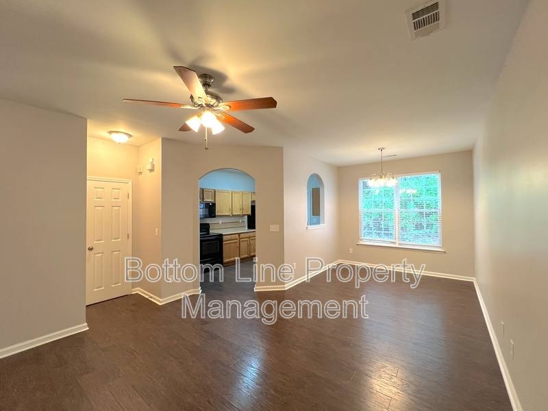 Townhouse for rent at 7637 Abigail Glen Dr, Charlotte, NC 28212