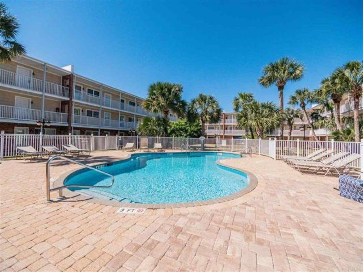 House for rent at 710 Scenic Highway 215, Pensacola, FL 32503