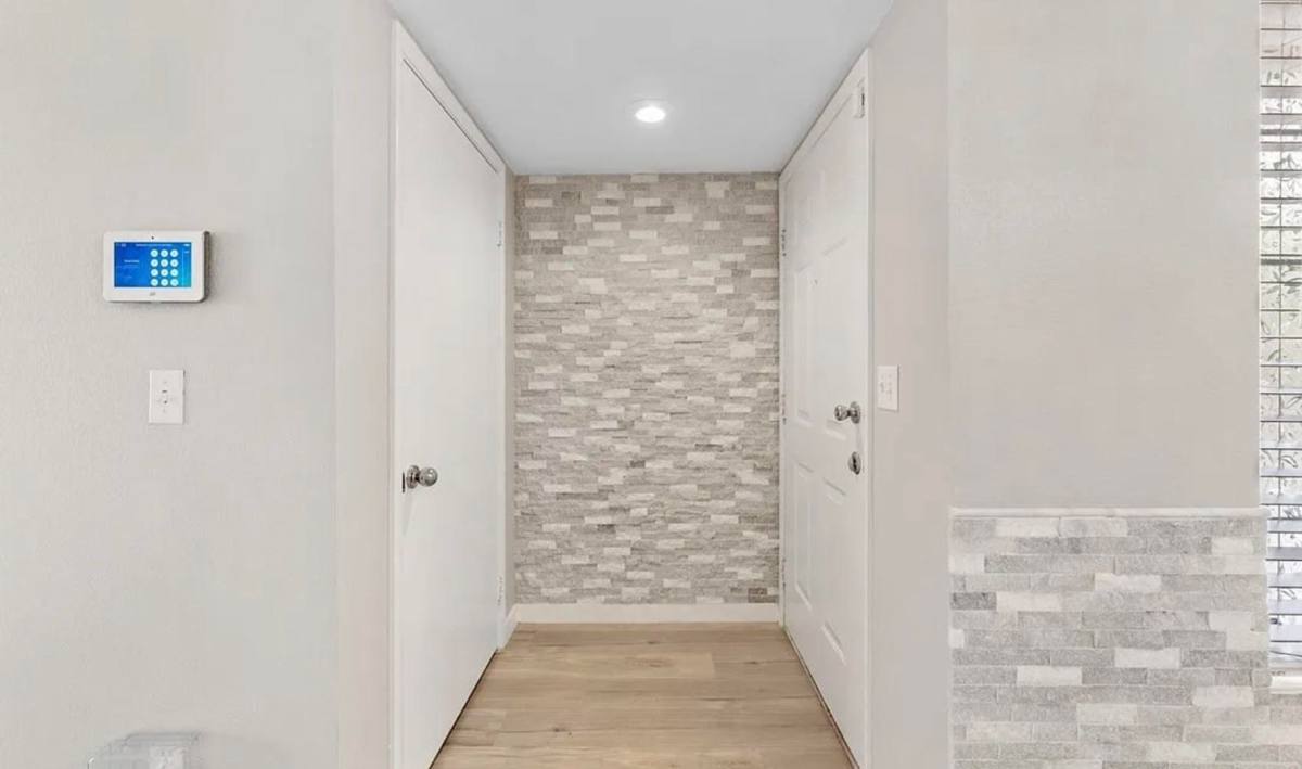 Condo for rent at 1900 Tierra Vista Dr, Las Vegas, NV 89128
