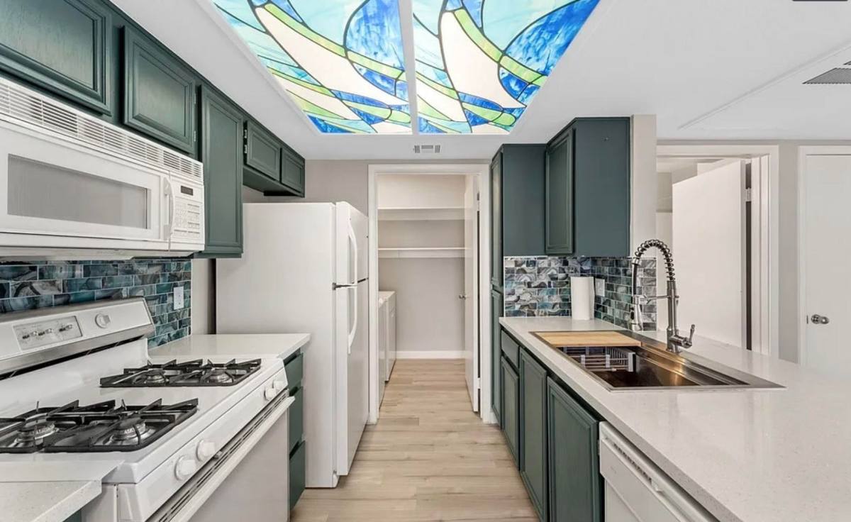 Condo for rent at 1900 Tierra Vista Dr, Las Vegas, NV 89128