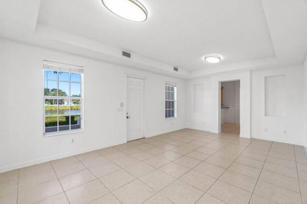 Townhouse for rent at 8343 NW 8th Terrace, Boca Raton, FL 33487