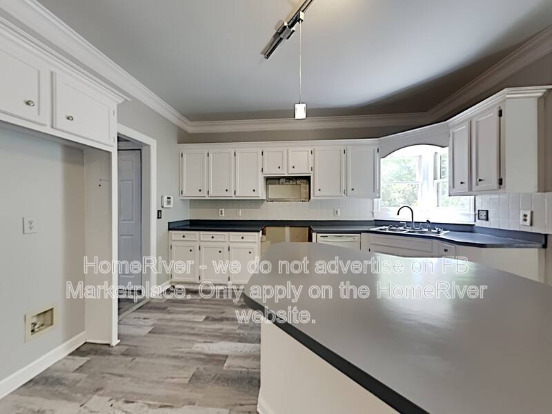 House for rent at 313 Brook Hollow Dr, Columbia, SC 29229