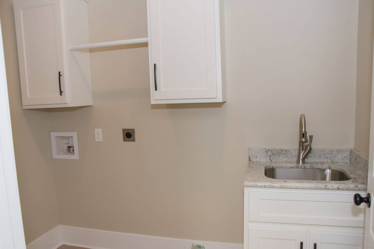 House for rent at 4269 Farmington Cove, Jonesboro, AR 72404