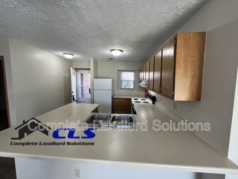 Apartment for rent at 563 Farrington St, Terre Haute, IN 47807
