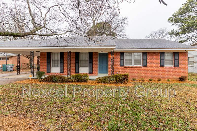 House for rent at 5121 Ginger Circle, Memphis, TN 38118