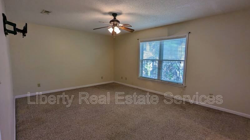 Apartment for rent at 306 N Main St #2C, Hinesville, GA 31313