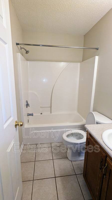 Apartment for rent at 306 N Main St #2C, Hinesville, GA 31313