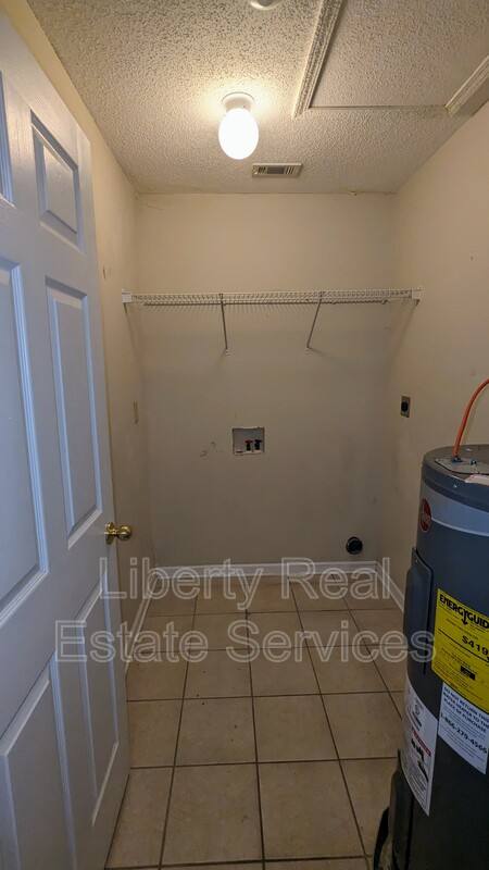 Apartment for rent at 306 N Main St #2C, Hinesville, GA 31313