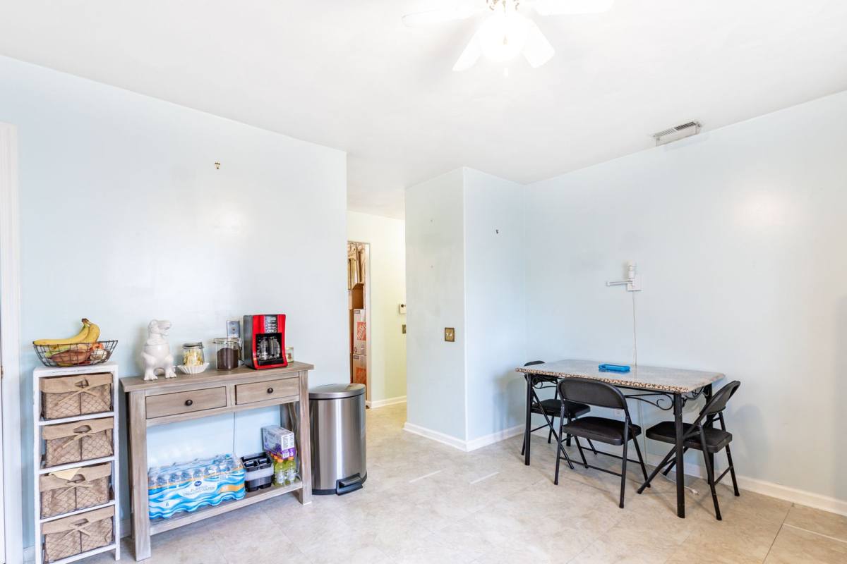 House for rent at 601 Lord Byron Court, Chesapeake, VA 23320