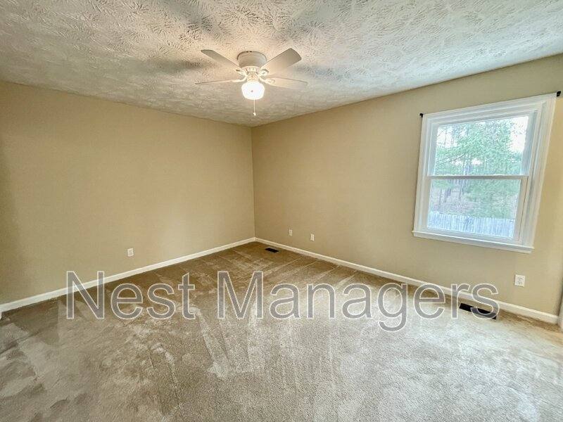 House for rent at 623 Daharan Dr, Fayetteville, NC 28314