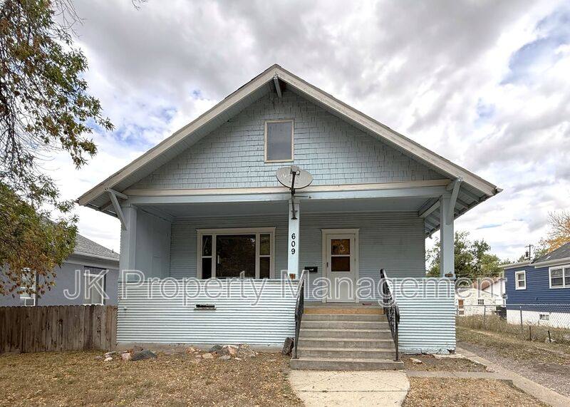 House for rent at 609 6th Ave N, Great Falls, MT 59401