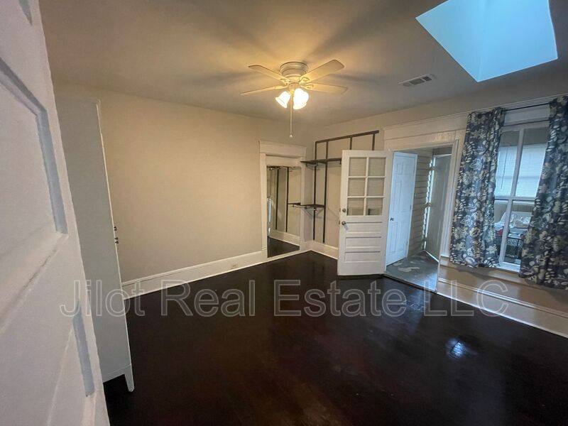 Apartment for rent at 1082 Center St NW #A, Atlanta, GA 30318