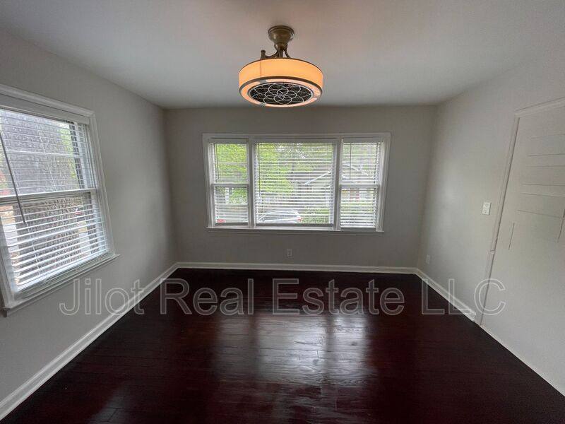 Apartment for rent at 1082 Center St NW #A, Atlanta, GA 30318