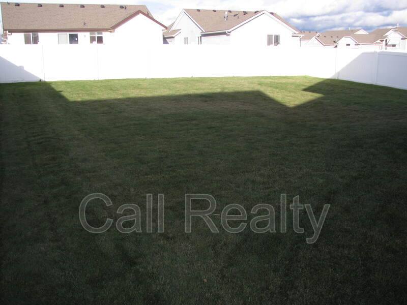 House for rent at 1706 W Tieton, Spokane, WA 99208